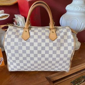 Authentic LV Speedy 30